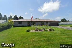 113 7th St, Laurel, NE 68745