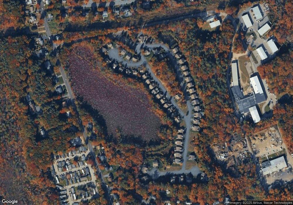 20 Tanglewood Ln, Rockland, MA 02370 - photo 1