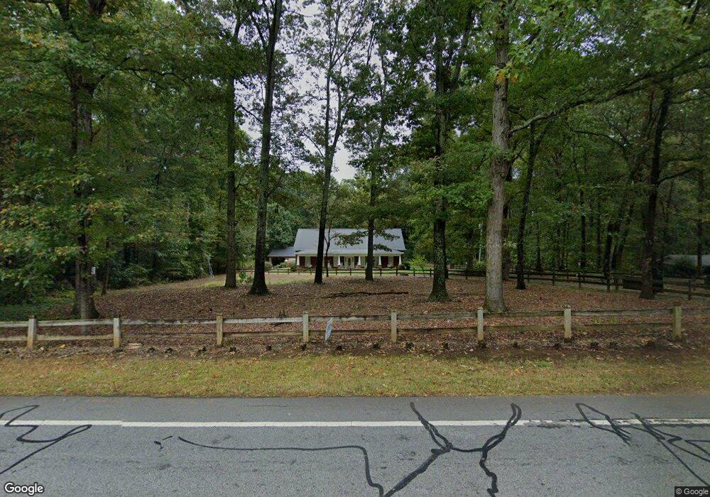 5592 Lilburn Stone Mountain Rd, Stone Mountain, GA 30087 - photo 1