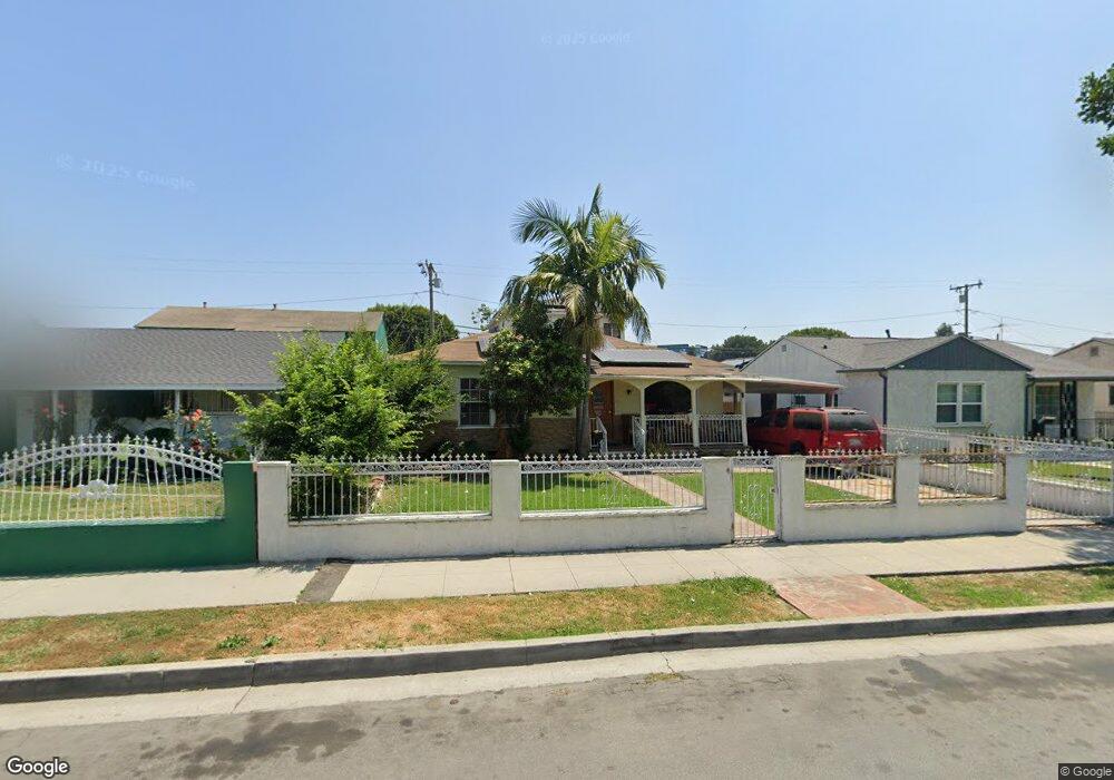 4622 E San Luis St, Compton, CA 90221 - photo 1
