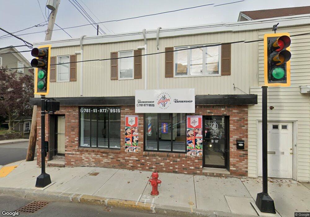 71 Pleasant St unit A, Woburn, MA 01801 - photo 1