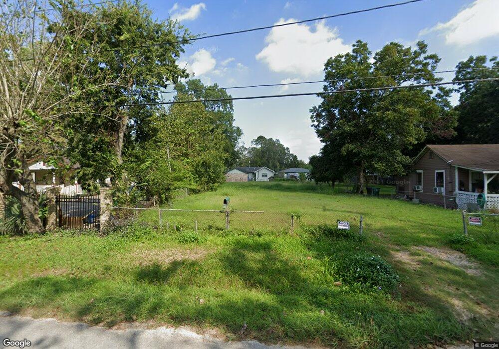 1101 Apache St, Houston, TX 77022 - photo 1