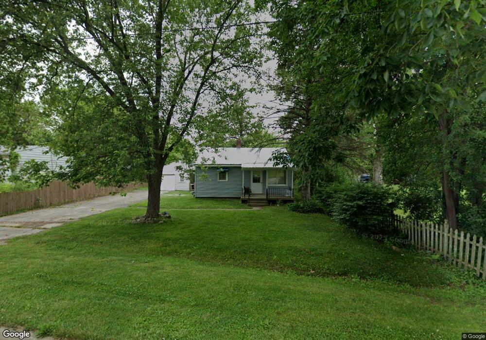 1050 W Princeton Ave, Flint, MI 48505 - photo 1