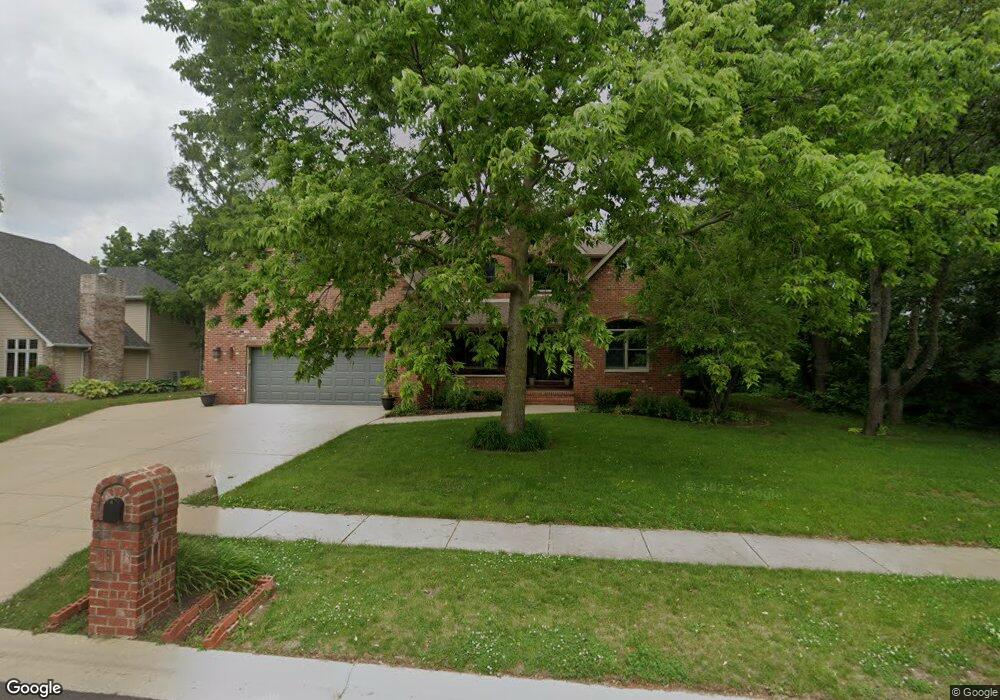 800 Michael Dr, Morris, IL 60450 - photo 1