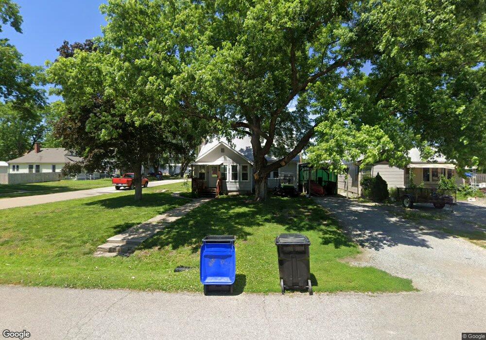 200 E Parkway St, Rossville, KS 66533 - photo 1