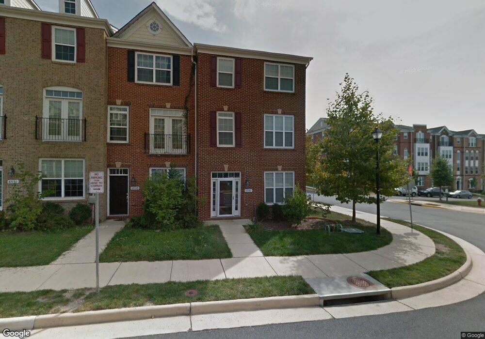 42747 Hay Rd, Ashburn, VA 20147 - photo 1