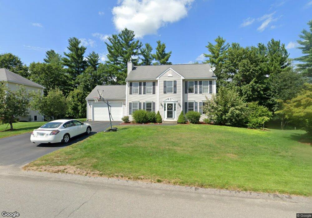 24 Ellie Dr, MerriMacK, NH 03054 - photo 1