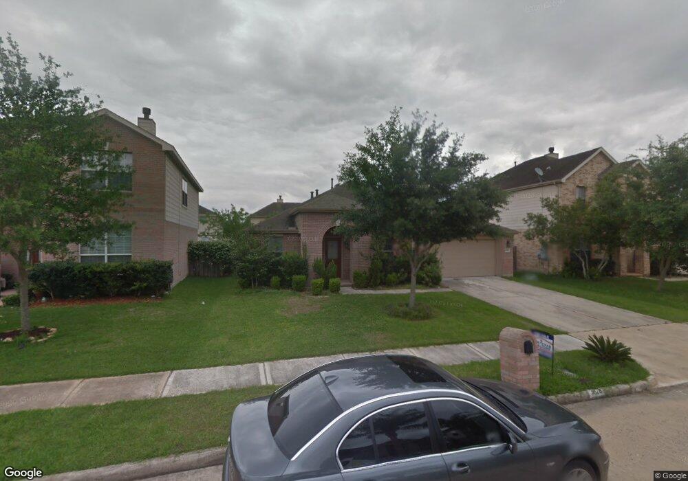 3826 Misty Falls Ln, Friendswood, TX 77546 - photo 1