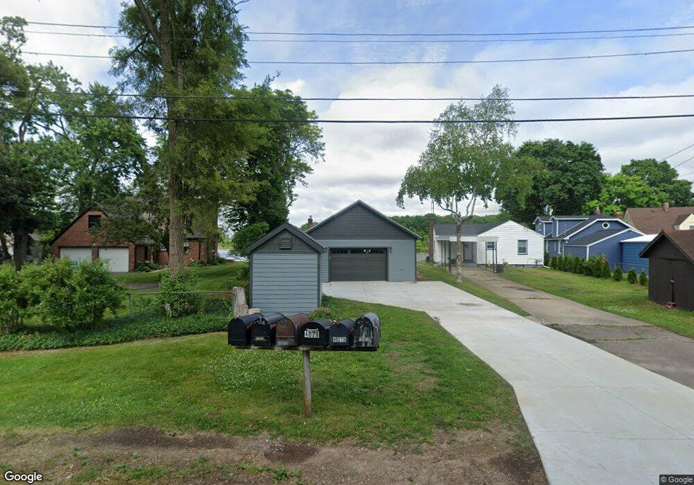 4079 Mitchell Dr, Flint, MI 48506 - photo 1