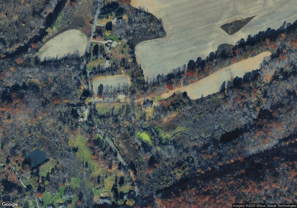 71 Gwinup Rd, Blairstown, NJ 07825 - photo 1