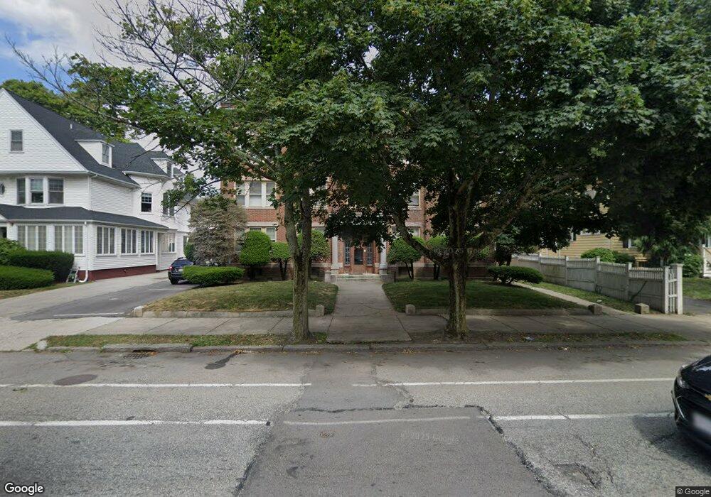 303 Lafayette St unit carriage, Salem, MA 01970 - photo 1