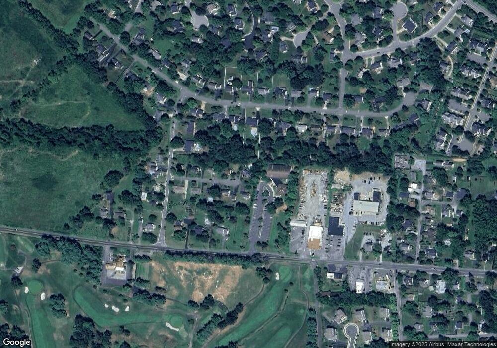 701 W Holly Ln, Purcellville, VA 20132 - photo 1