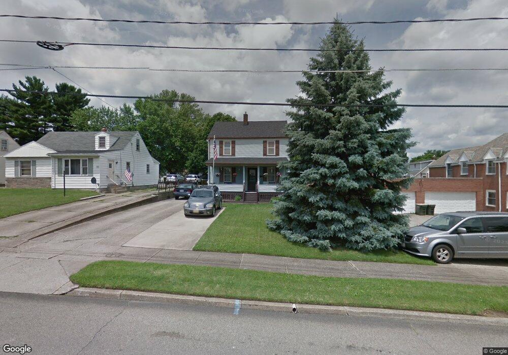 343 W Wilson St, Struthers, OH 44471 - photo 1