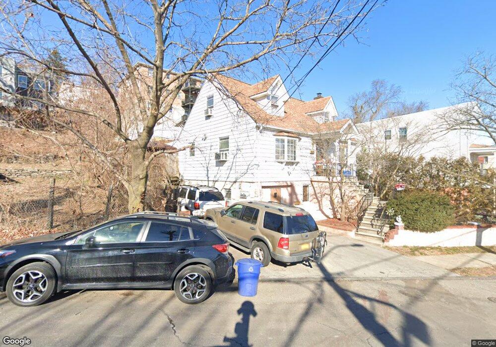 155 Woodland Ave, Yonkers, NY 10703 - photo 1