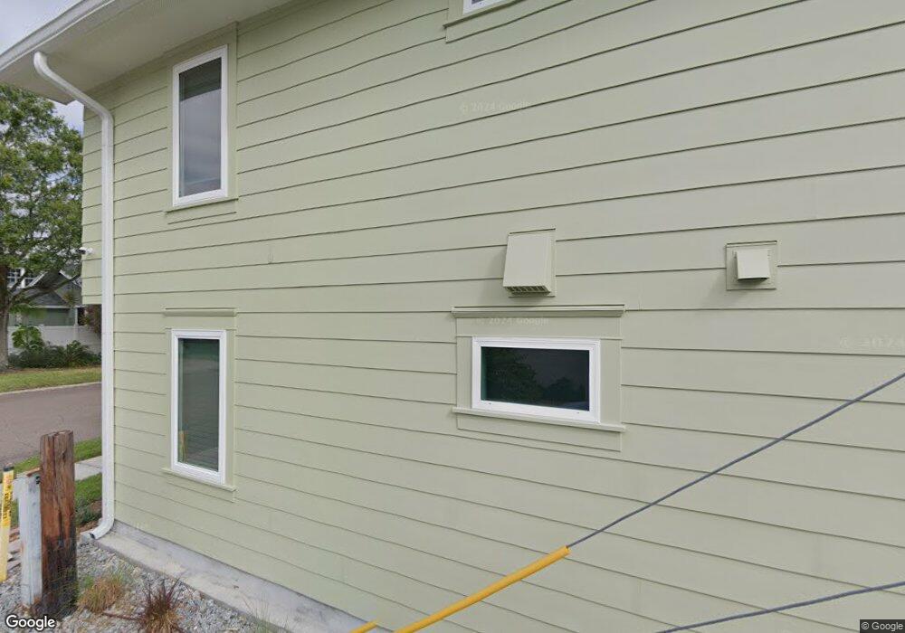 1242 13th St N, Saint Petersburg, FL 33705 - photo 1