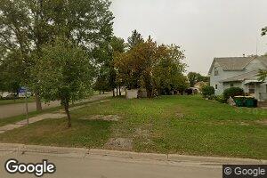 207 W 4th St, Argyle, MN 56713