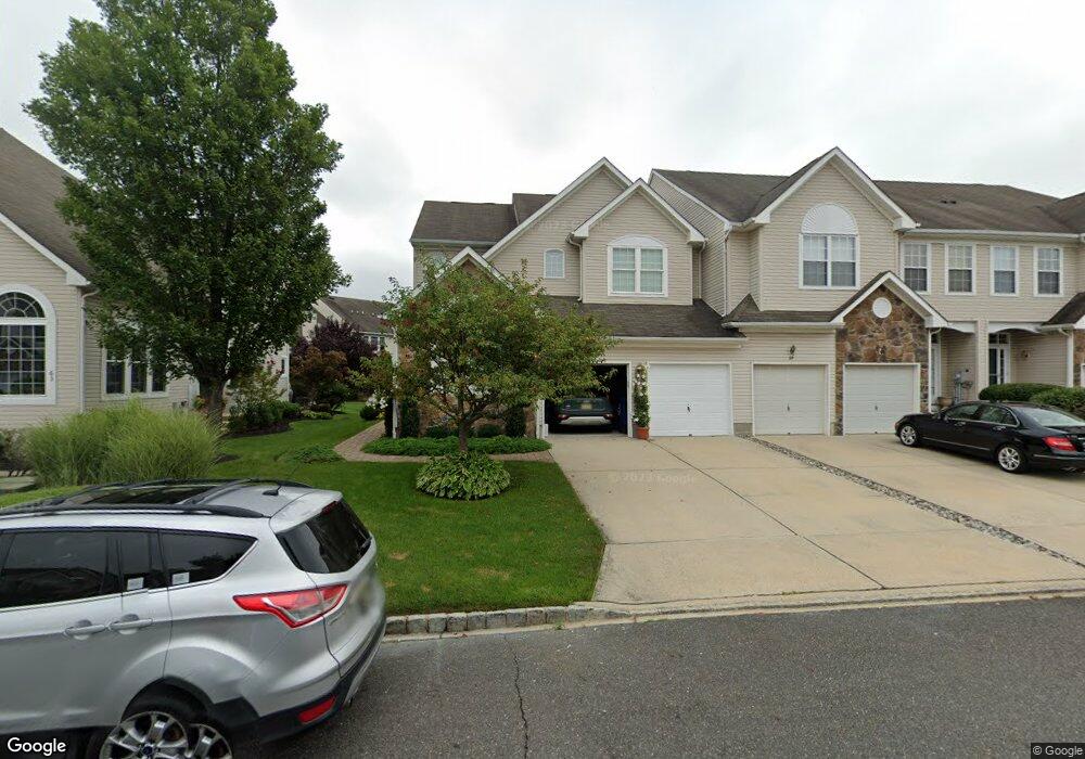 61 Cypress Point Rd, Mount Holly, NJ 08060 - photo 1