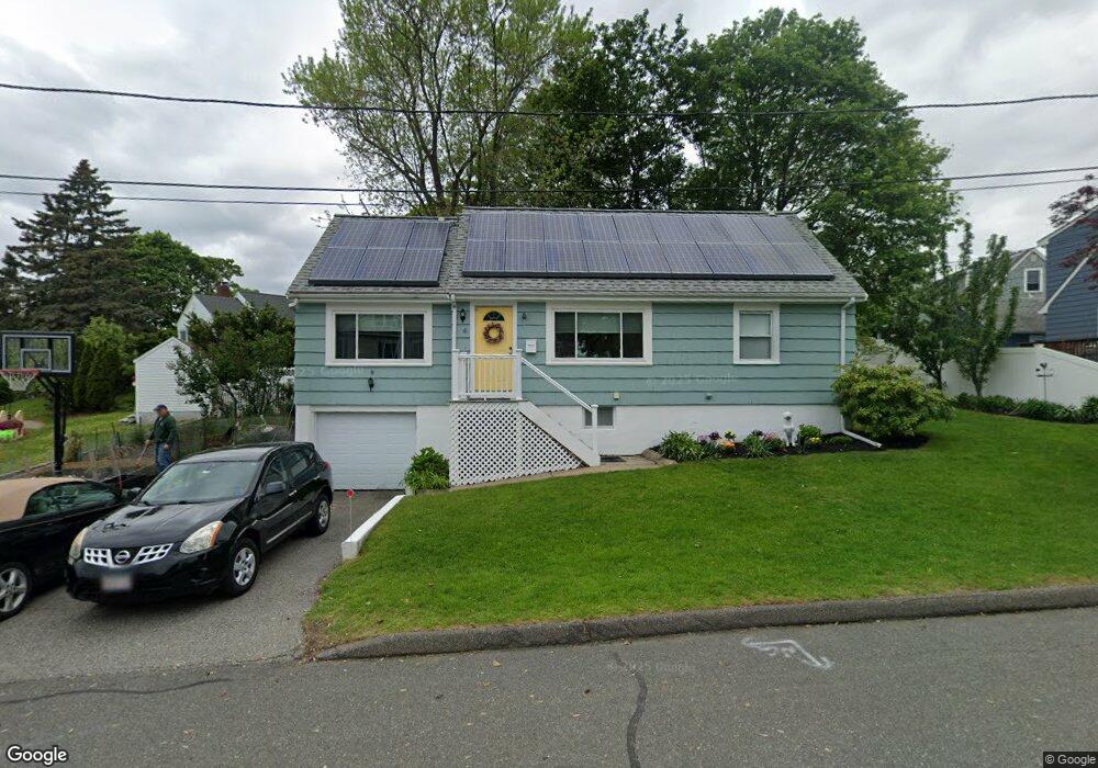 4 Coolidge Rd, Nahant, MA 01908 - photo 1