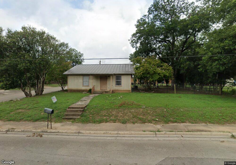 524 Valley St, San Marcos, TX 78666 - photo 1
