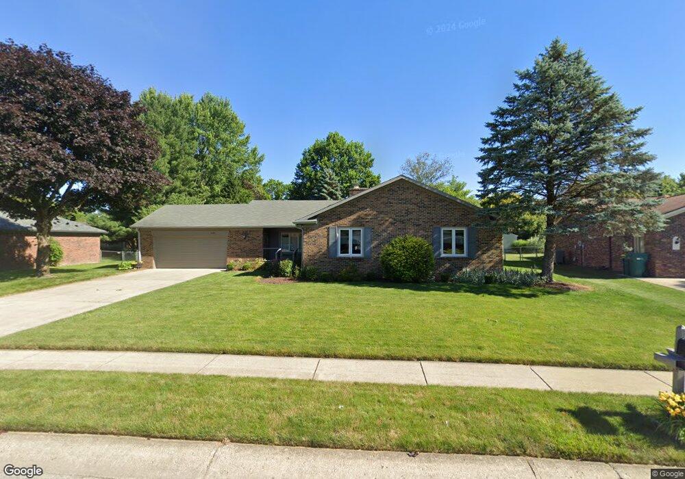 1640 Beech Dr N, Plainfield, IN 46168 - photo 1