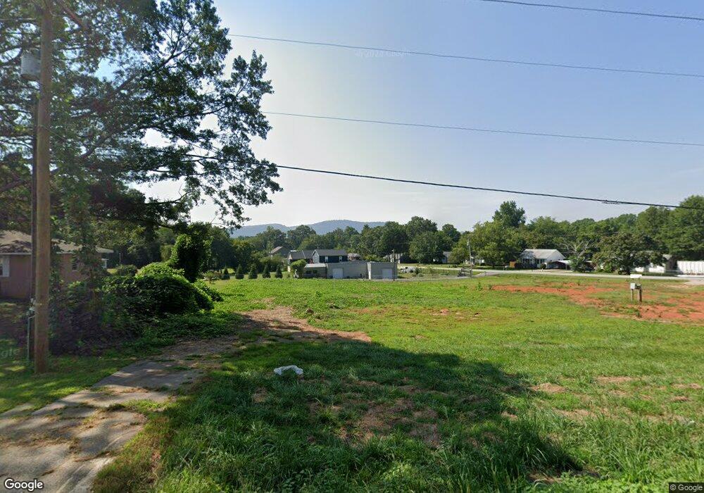 438 Tigerville Rd, Travelers Rest, SC 29690 - photo 1