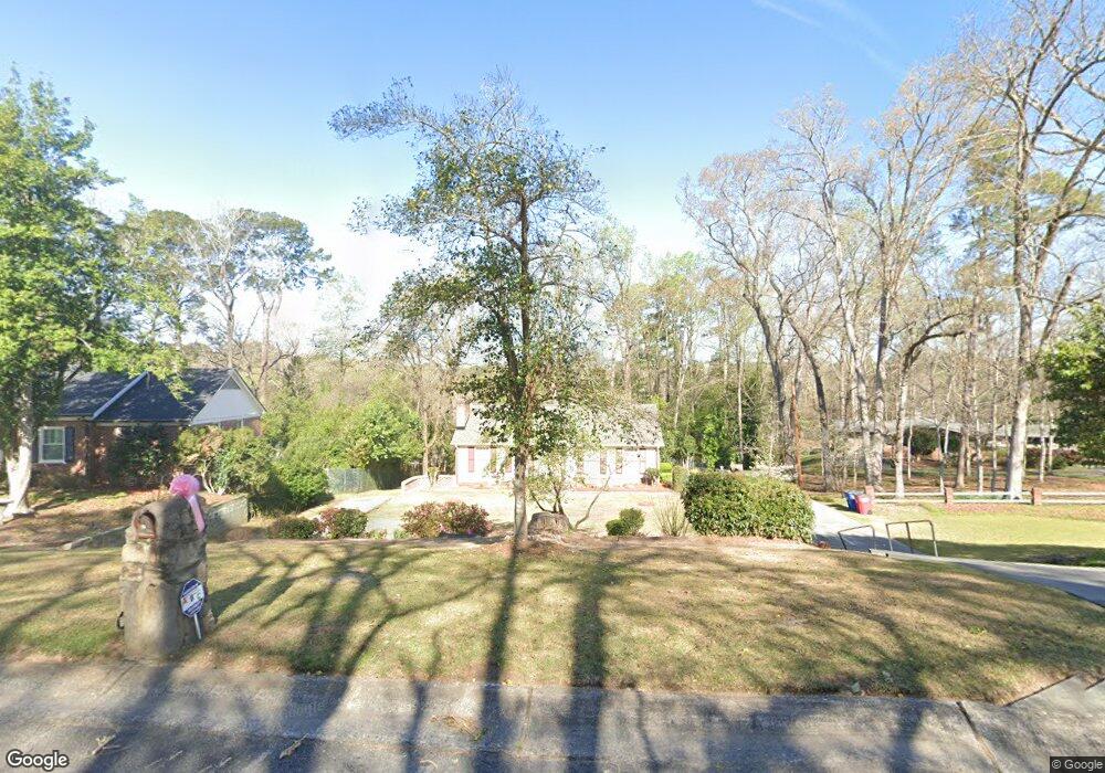 320 Wesley Cir, Macon, GA 31204 - photo 1