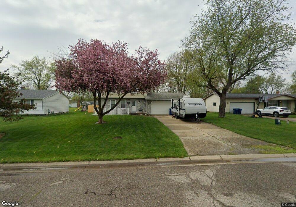 7044 Fairgrove Dr, Swartz Creek, MI 48473 - photo 1