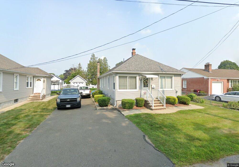 56 Yale St, Ludlow, MA 01056 - photo 1