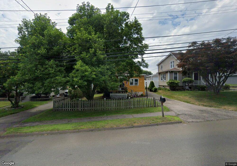 74 Laurel St, East Haven, CT 06512 - photo 1