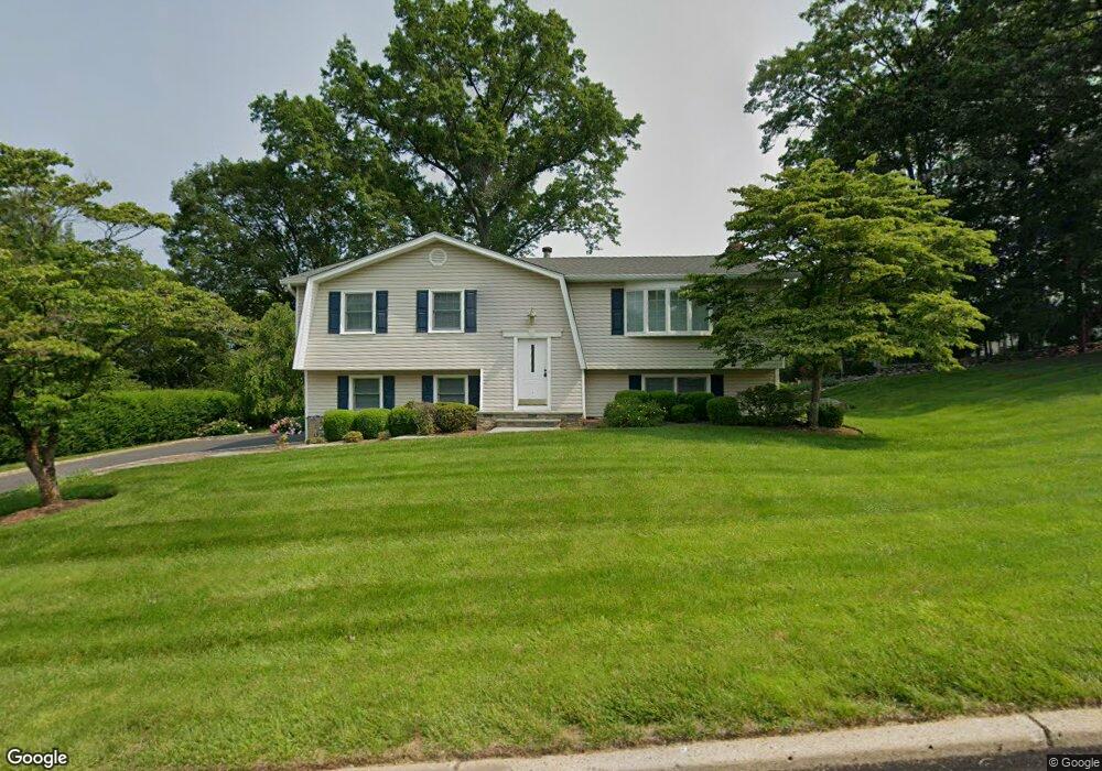 2 Pennypacker Rd, Congers, NY 10920 - photo 1