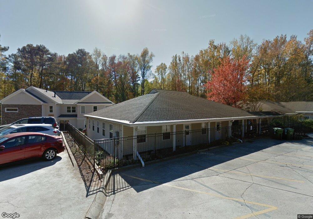 1590 Woodstock Rd unit 2, Roswell, GA 30075 - photo 1