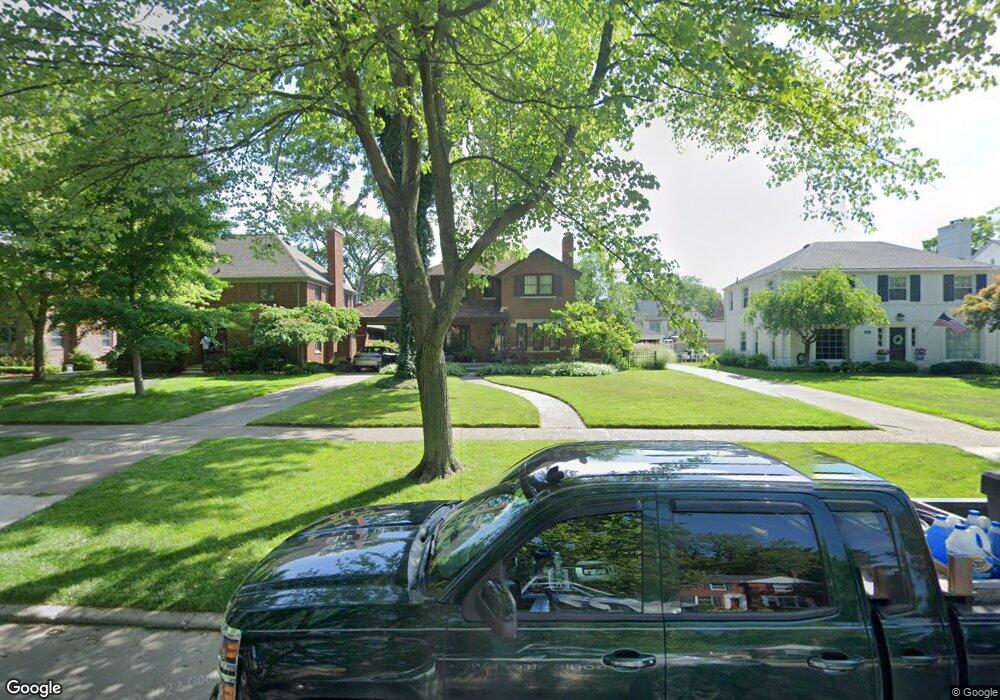 1360 Whittier Rd, Grosse Pointe Park, MI 48230 - photo 1