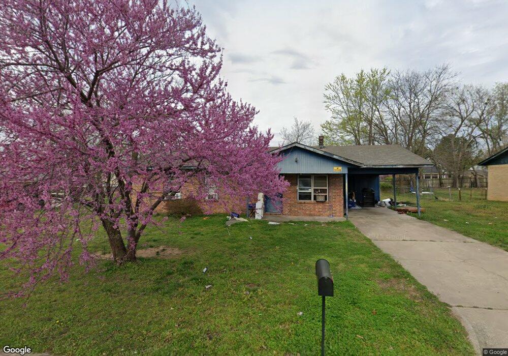 510 S Cedar Place, Tahlequah, OK 74464 - photo 1