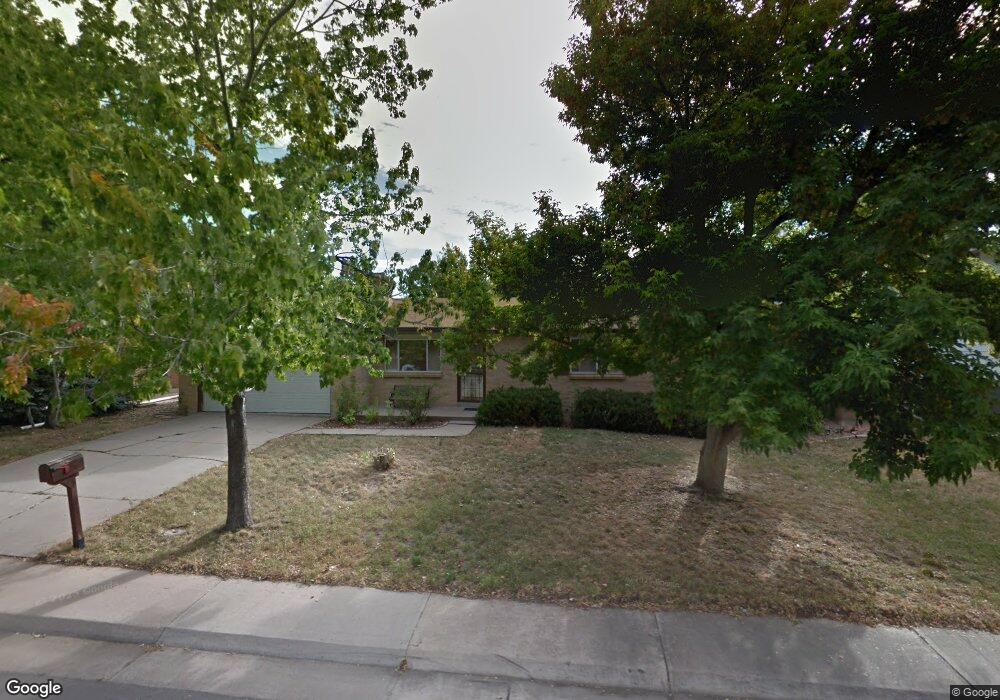 684 S Nome St, Aurora, CO 80012 - photo 1