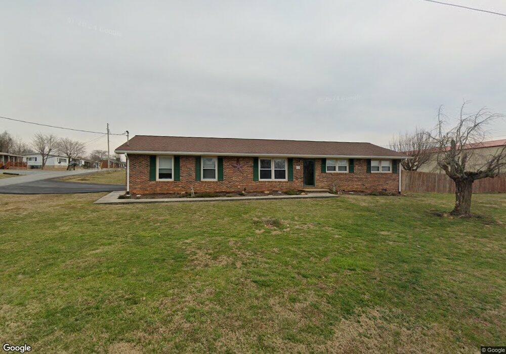 140 Bowers St, Johnson City, TN 37601 - photo 1