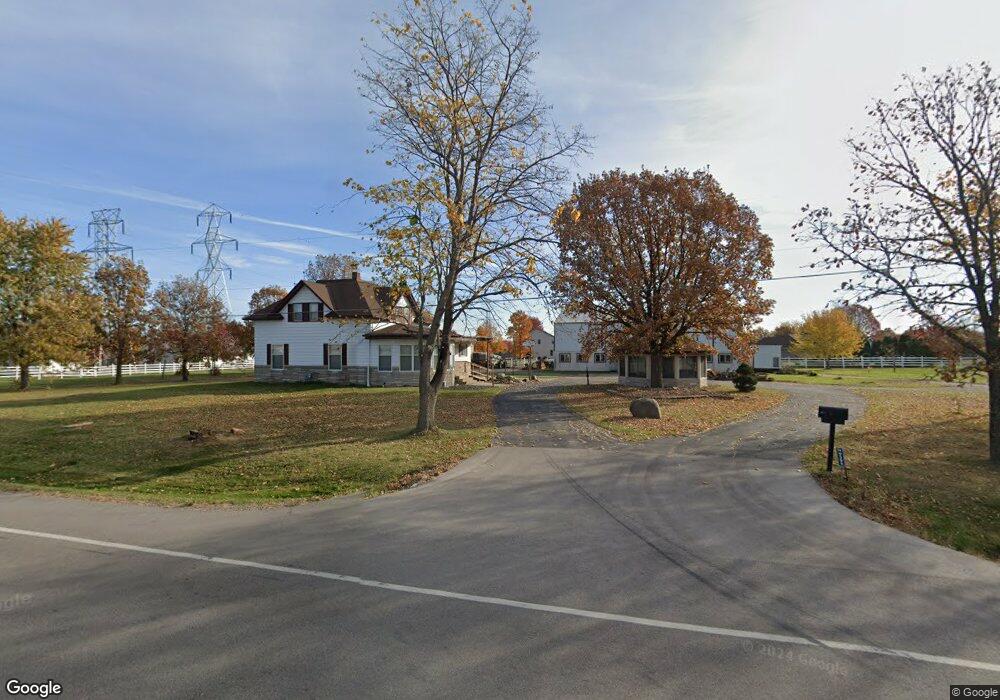 N9594 N Coop Rd, Appleton, WI 54915 - photo 1