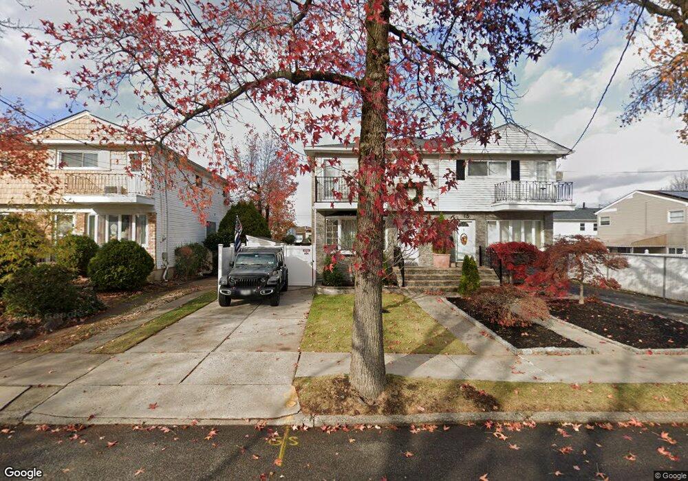 17 E Stroud Ave, Staten Island, NY 10308 - photo 1