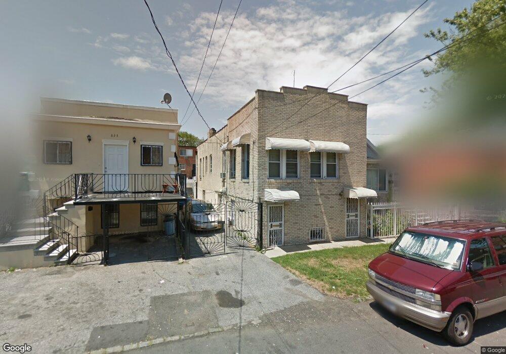 625 Underhill Ave, Bronx, NY 10473 - photo 1