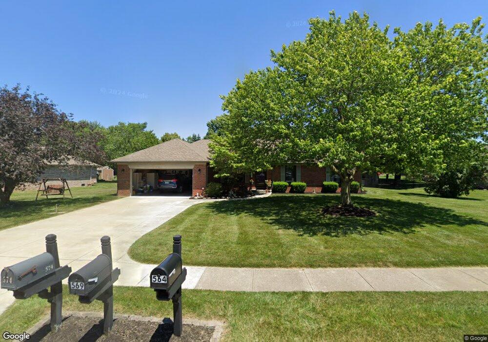 569 Summit Dr, Plainfield, IN 46168 - photo 1