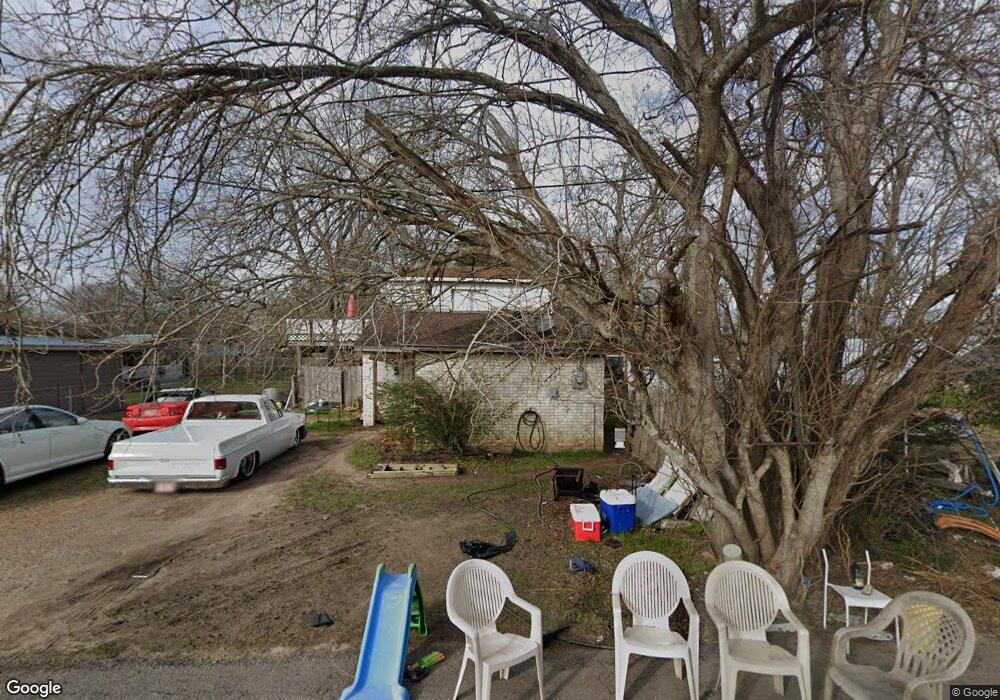 104 8th St, Rosenberg, TX 77471 - photo 1