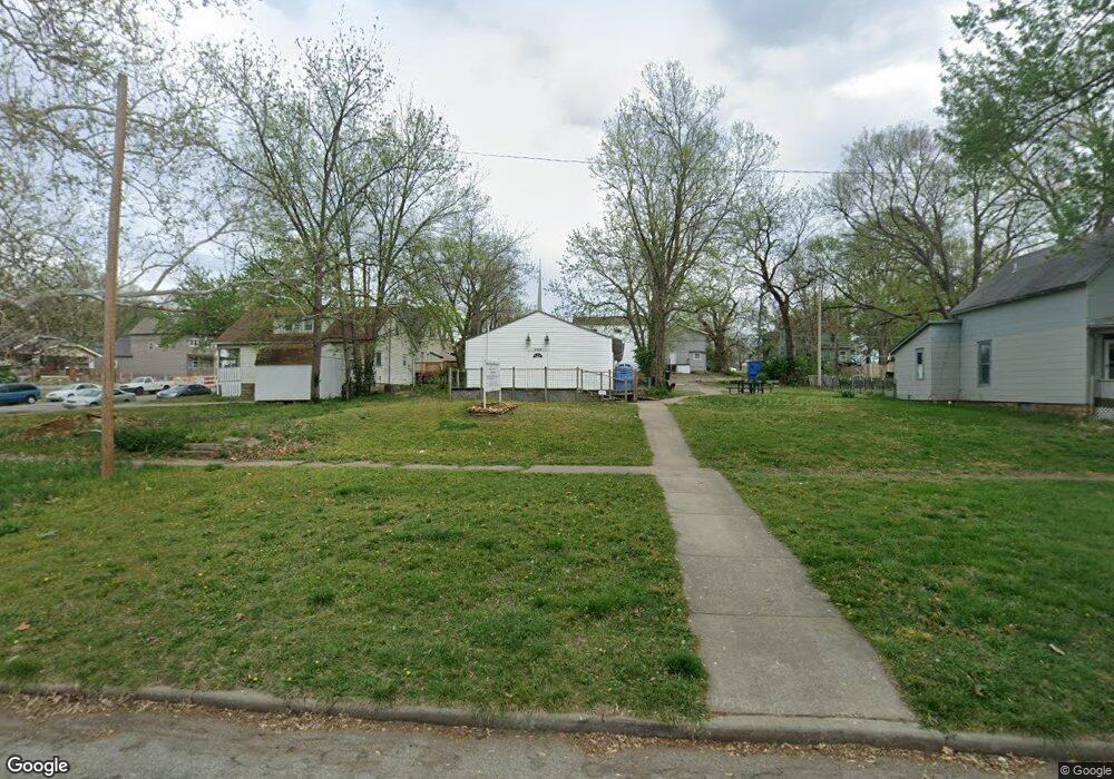 404 SW Polk St, Topeka, KS 66603 - photo 1