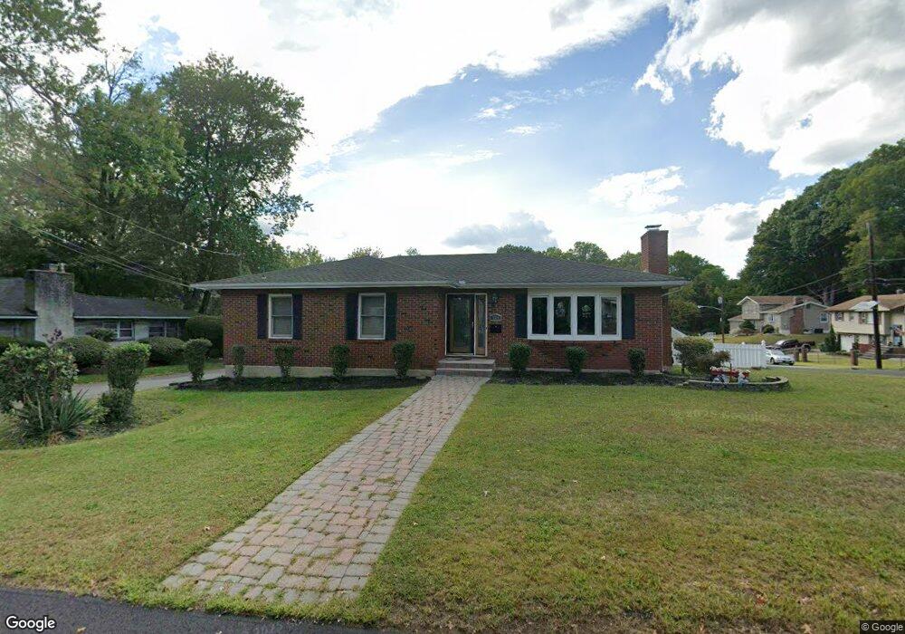 124 Lake View Blvd, Edison, NJ 08817 - photo 1