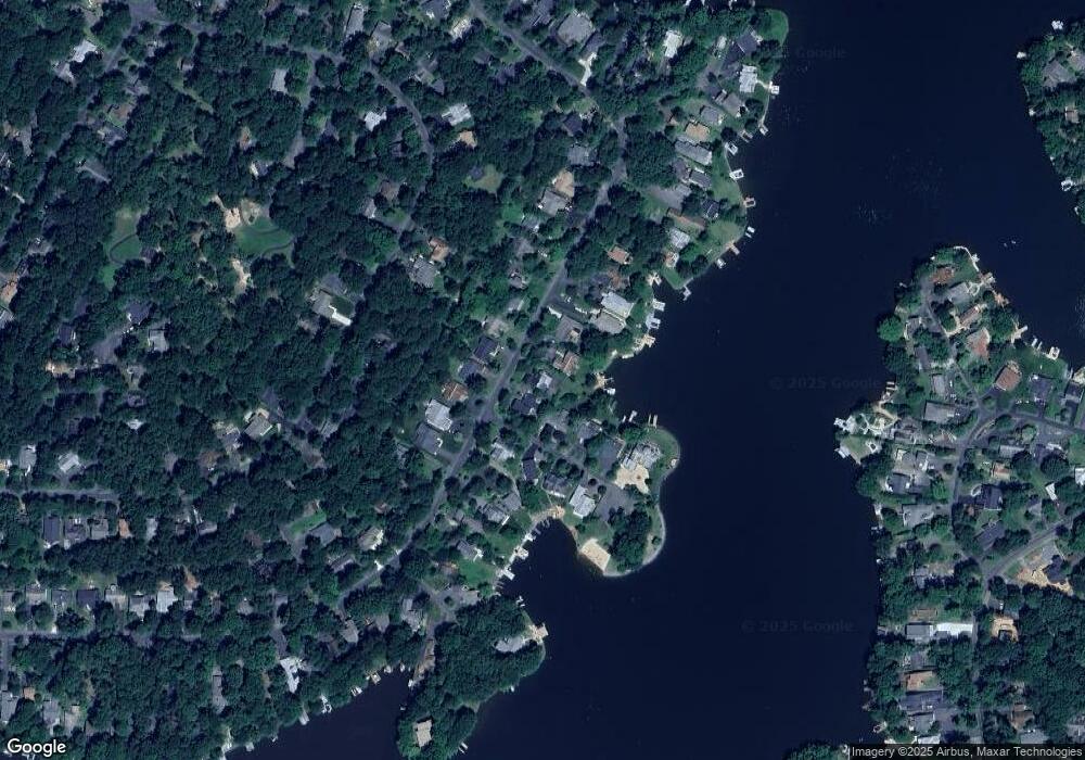 402 Harrison Cir, Locust Grove, VA 22508 - photo 1