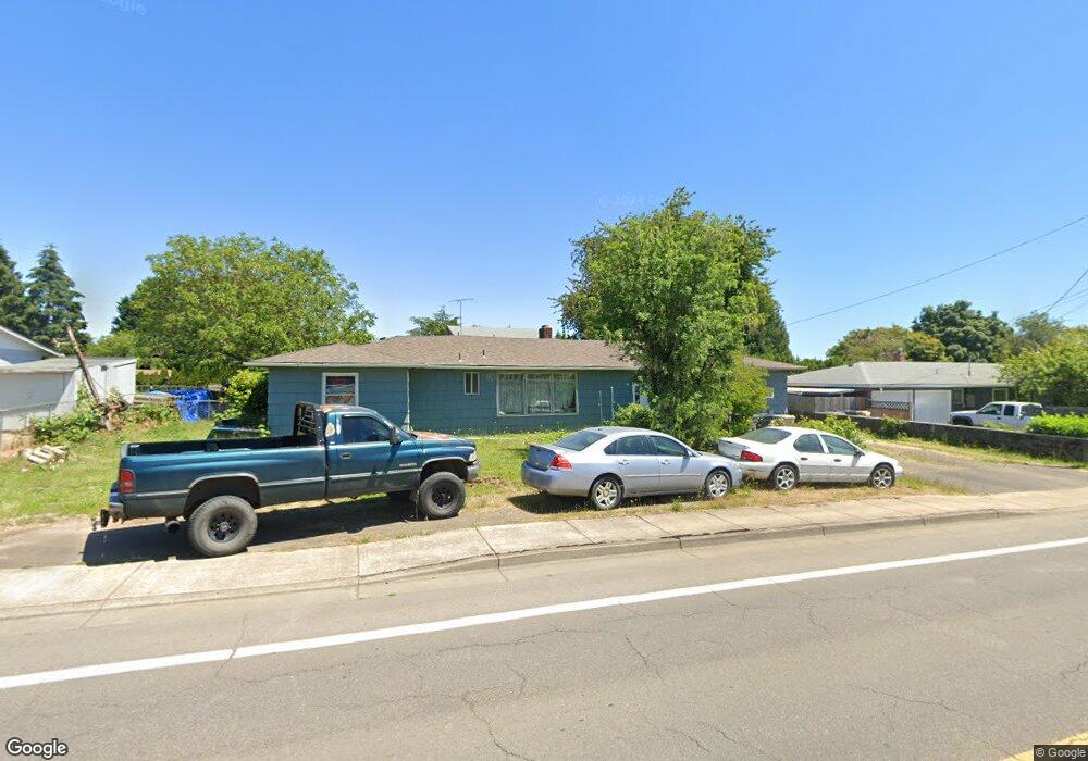 180 SE Fir Villa Rd, Dallas, OR 97338 - photo 1