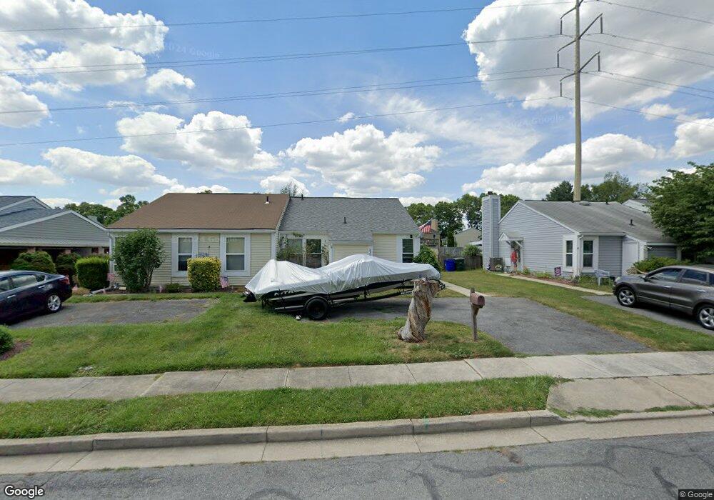 829 Chadwick Cir, Frederick, MD 21701 - photo 1