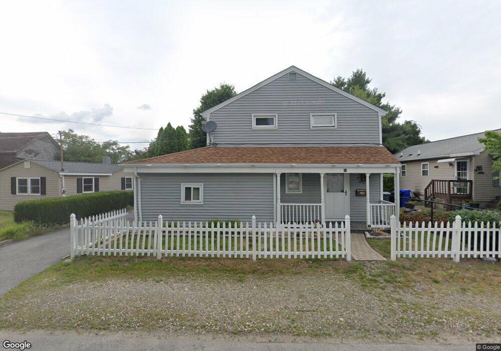 80 Dickens St, Pawtucket, RI 02861 - photo 1