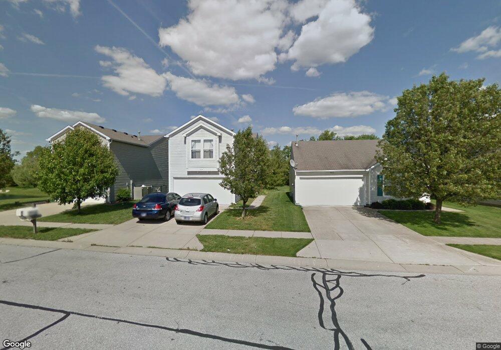 4511 Redcliff Ln S, Plainfield, IN 46168 - photo 1