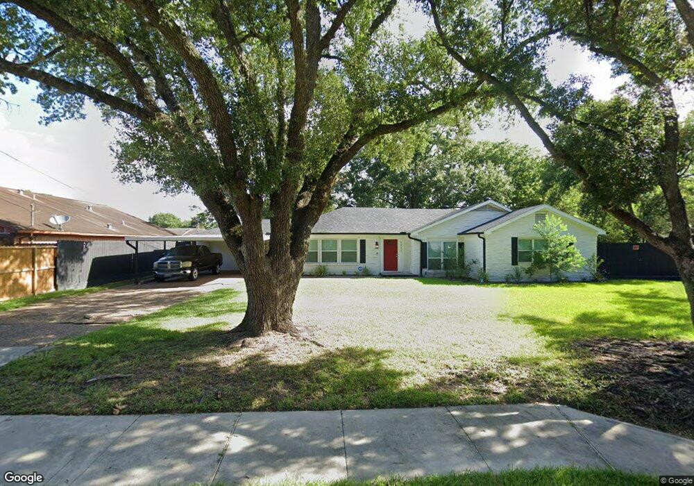 5027 Briscoe St, Houston, TX 77033 - photo 1
