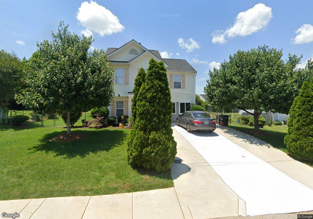 2019 Arlington Ave, Statesville, NC 28677 - photo 1