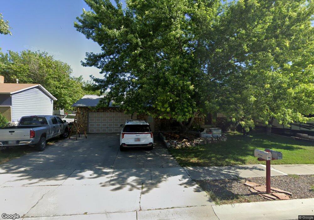 2424 Laguna Dr, West Jordan, UT 84088 - photo 1